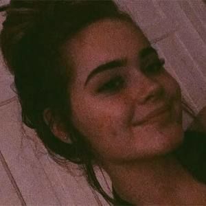 Meet your Posher, Joelle